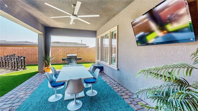 6714 Desert Crimson Street, Las Vegas, NV 89148