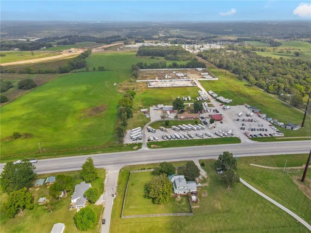 2855 Henri De Tonti Boulevard, Tontitown, AR 72762