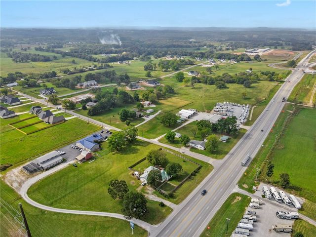2855 Henri De Tonti Boulevard, Tontitown, AR 72762