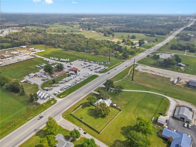 2855 Henri De Tonti Boulevard, Tontitown, AR 72762