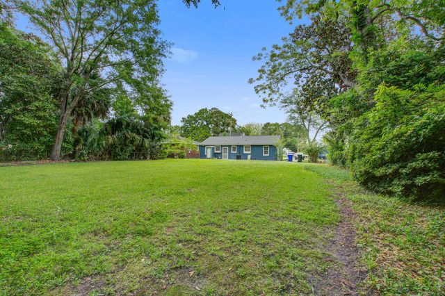 1009 Diana Street, Charleston, SC 29407