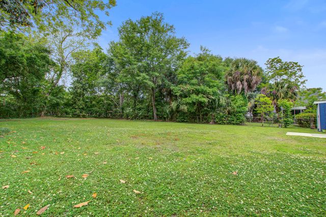 1009 Diana Street, Charleston, SC 29407
