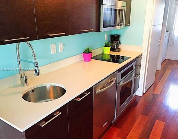 1560 Pennsylvania Ave 215, Miami Beach, FL 33139