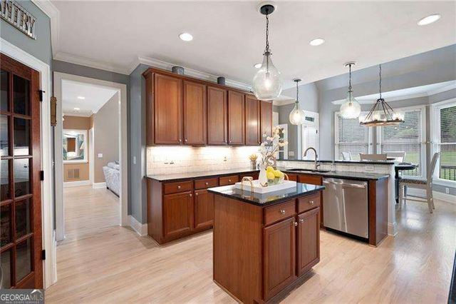 4958 Aviary Drive NW, Acworth, GA 30101