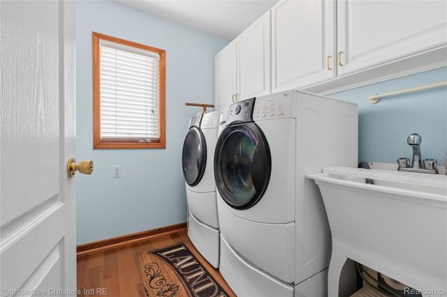 39780 Southpointe Avenue, Harrison Charter Township, MI 48045