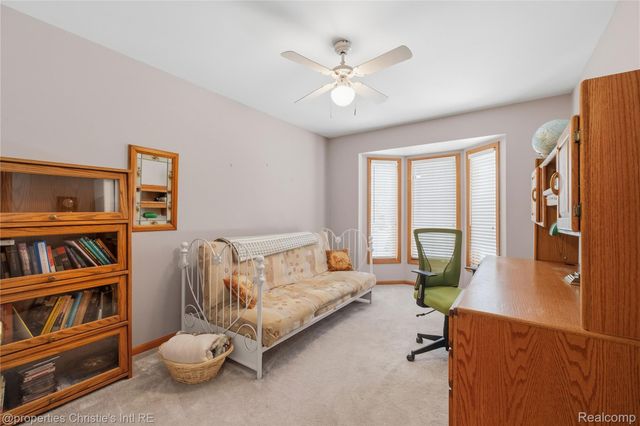 39780 Southpointe Avenue, Harrison Charter Township, MI 48045