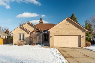 39780 Southpointe Avenue, Harrison Charter Township, MI 48045