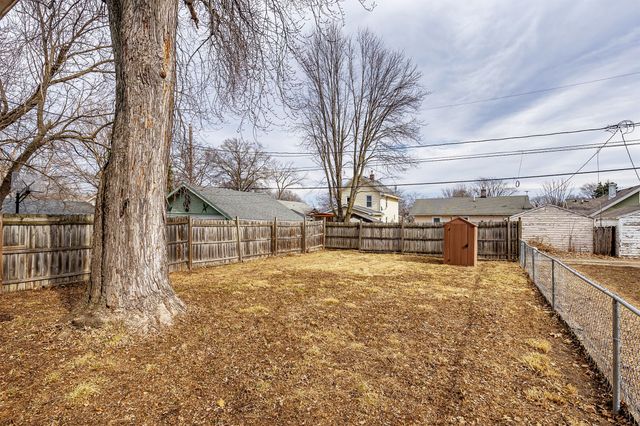 2415 E 13th Street, Des Moines, IA 50316