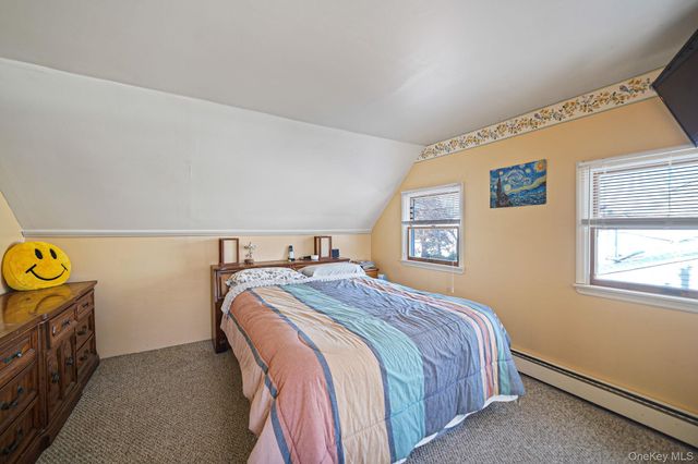 68 Coppersmith Road, Levittown, NY 11756