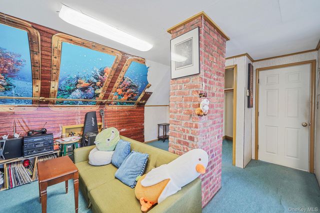 68 Coppersmith Road, Levittown, NY 11756