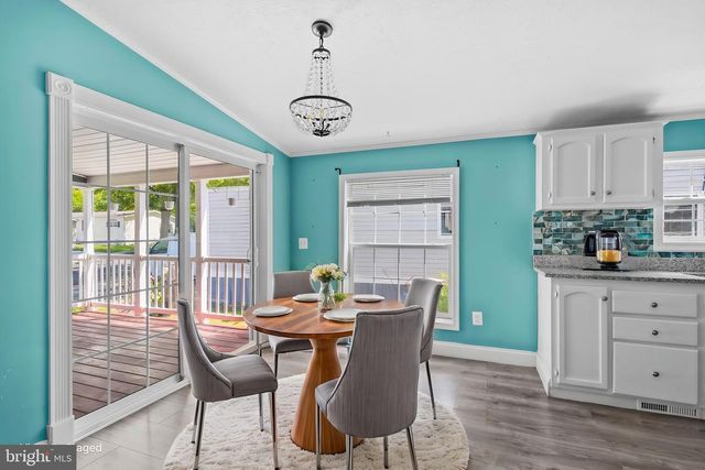 200 BOONES DR, Lothian, MD 20711