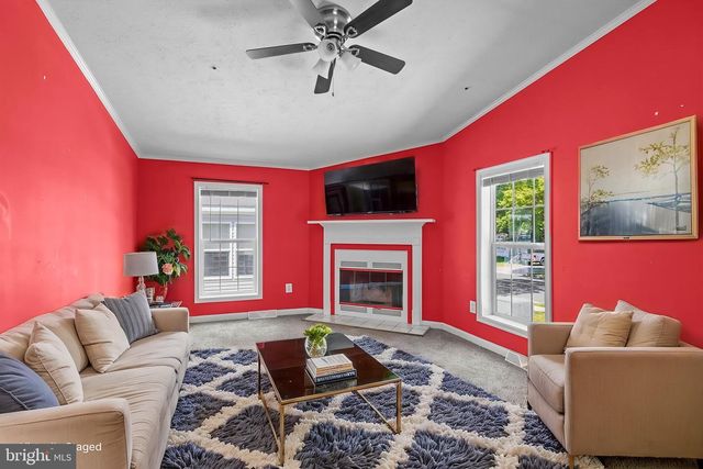 200 BOONES DR, Lothian, MD 20711