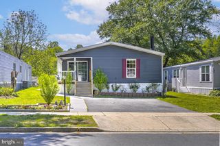 200 BOONES DR, Lothian, MD 20711