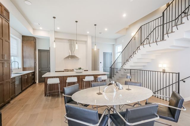 129 Arnold Street, Houston, TX 77007