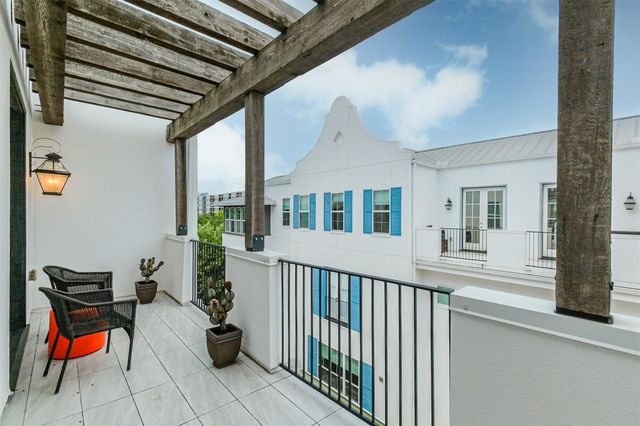 129 Arnold Street, Houston, TX 77007