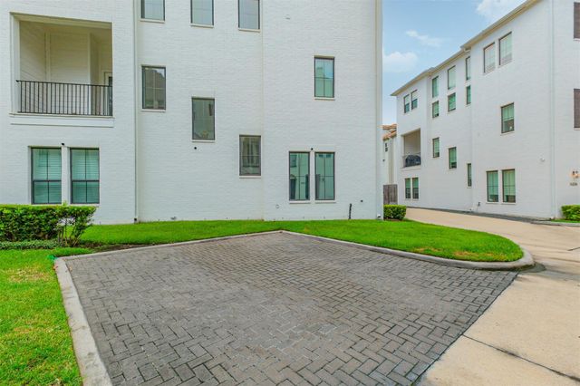 129 Arnold Street, Houston, TX 77007