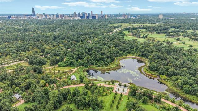 129 Arnold Street, Houston, TX 77007