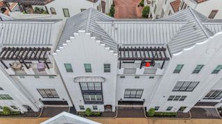129 Arnold Street, Houston, TX 77007