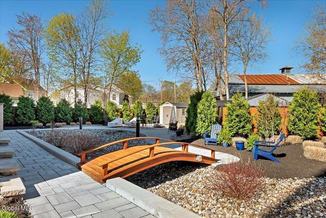 17 Marvin Alley A, Saratoga Springs, NY 12866