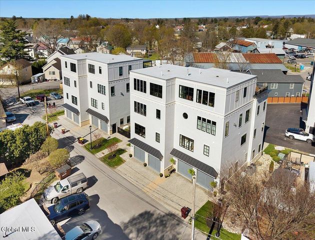 17 Marvin Alley A, Saratoga Springs, NY 12866