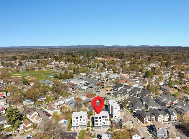 17 Marvin Alley A, Saratoga Springs, NY 12866