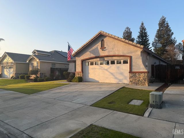 11508 Alton Manor Drive, Bakersfield, CA 93312