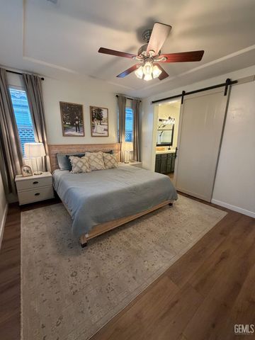 11508 Alton Manor Drive, Bakersfield, CA 93312