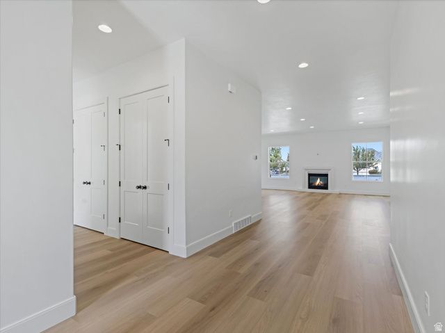 1987 E WALKER MEADOWS CIR, Holladay, UT 84117