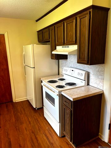 525 Bonnie Jean Dr, Baton Rouge, LA 70819