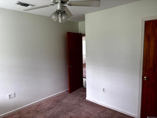 525 Bonnie Jean Dr, Baton Rouge, LA 70819