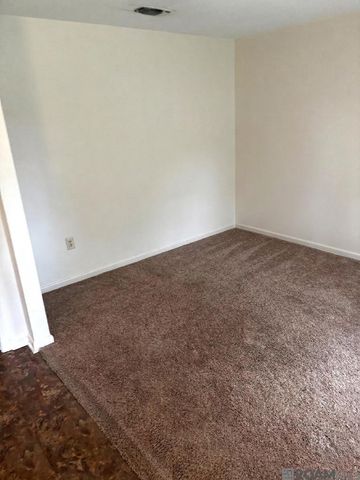 525 Bonnie Jean Dr, Baton Rouge, LA 70819