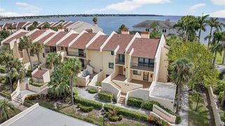 7550 SUNSHINE SKYWAY LANE S P12, St Petersburg, FL 33711