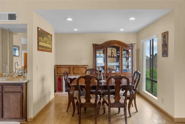 339 W Wilson 305, Glendale, CA 91203