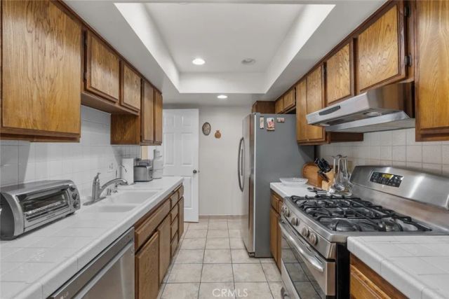 339 W Wilson 305, Glendale, CA 91203