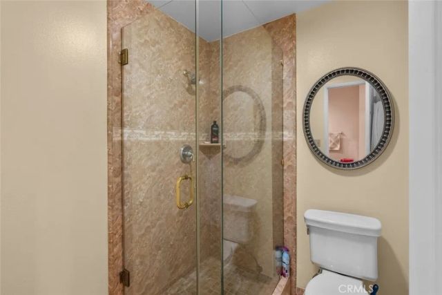 339 W Wilson 305, Glendale, CA 91203