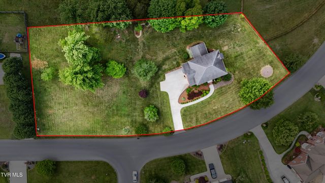 243 Southridge Drive, Blountville, TN 37617