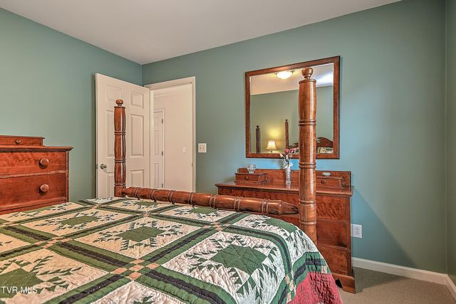 243 Southridge Drive, Blountville, TN 37617