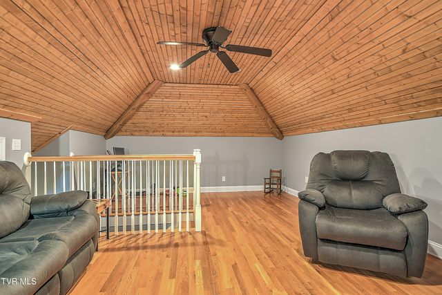 243 Southridge Drive, Blountville, TN 37617
