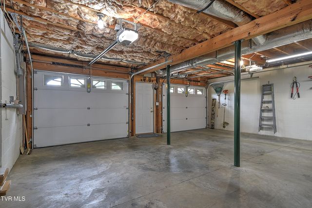 243 Southridge Drive, Blountville, TN 37617