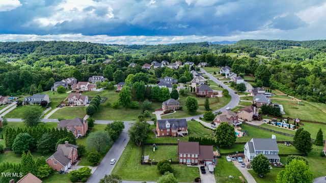 243 Southridge Drive, Blountville, TN 37617