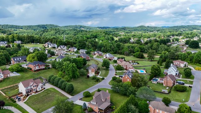 243 Southridge Drive, Blountville, TN 37617