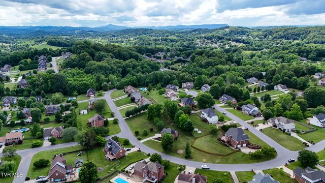 243 Southridge Drive, Blountville, TN 37617