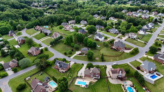 243 Southridge Drive, Blountville, TN 37617