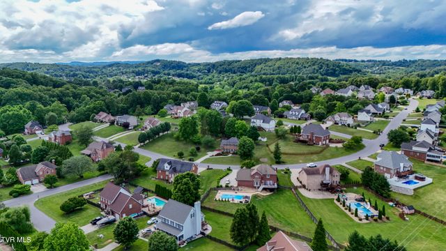 243 Southridge Drive, Blountville, TN 37617