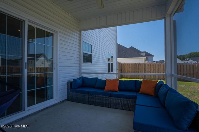 611 Carmel Drive, Sneads Ferry, NC 28460