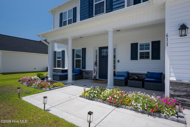 611 Carmel Drive, Sneads Ferry, NC 28460