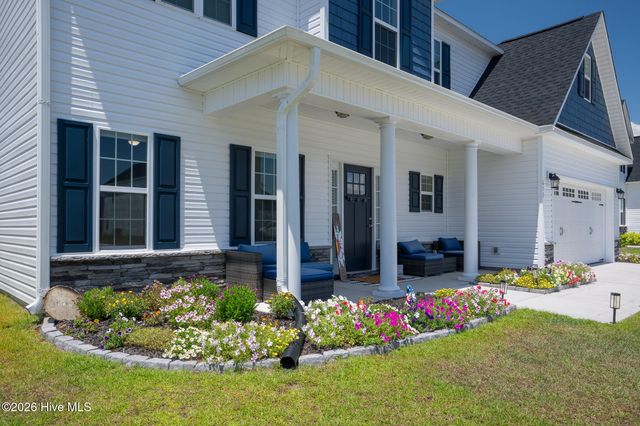 611 Carmel Drive, Sneads Ferry, NC 28460