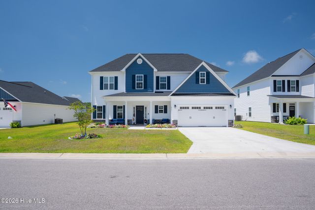 611 Carmel Drive, Sneads Ferry, NC 28460