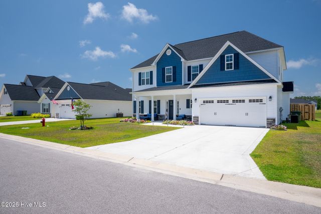 611 Carmel Drive, Sneads Ferry, NC 28460