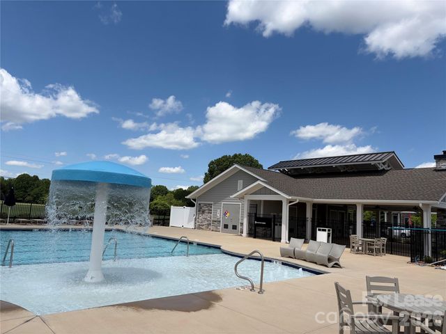 122 Old Home Road, Statesville, NC 28677